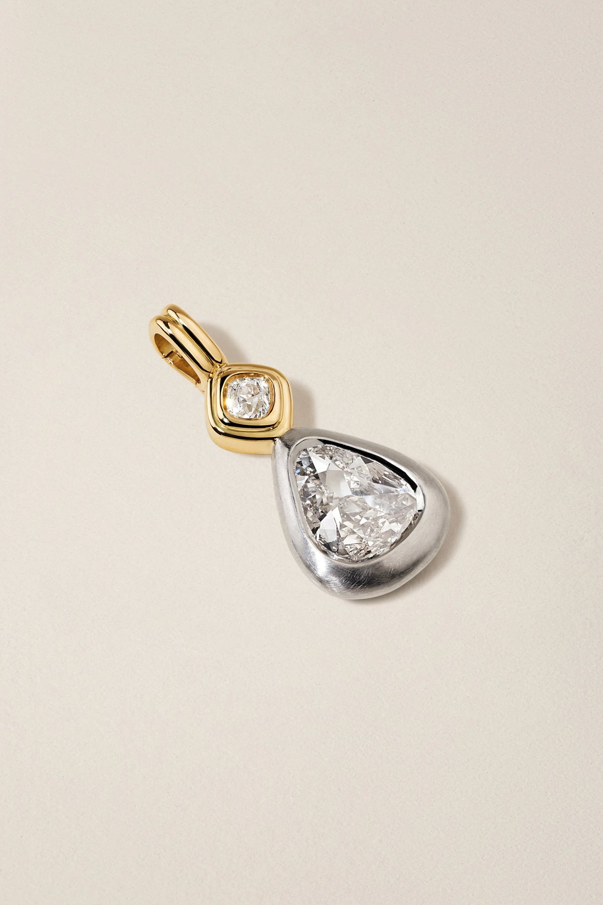 Afiyah Pendant